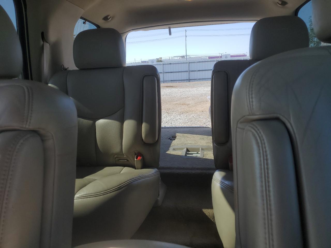 2003 Cadillac Escalade Luxury VIN: 1GYEK63N33R104583 Lot: 61757545