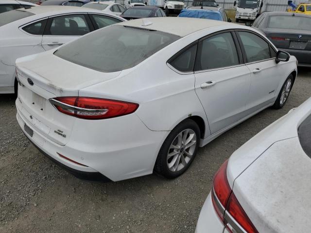  FORD FUSION 2019 Білий