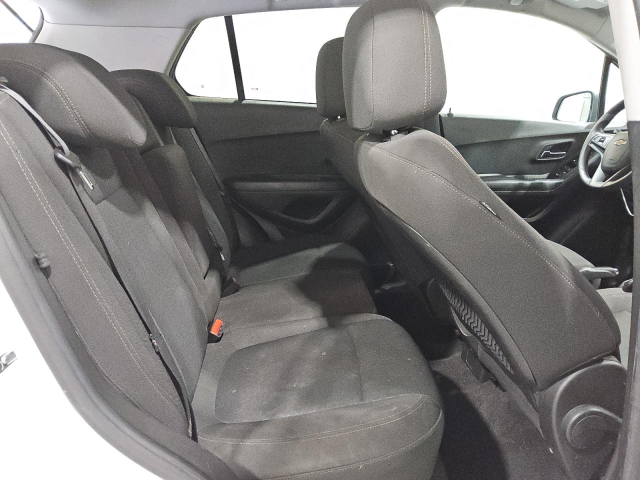 2021 Chevrolet Trax Ls VIN: KL7CJKSB3MB323194 Lot: 61502655