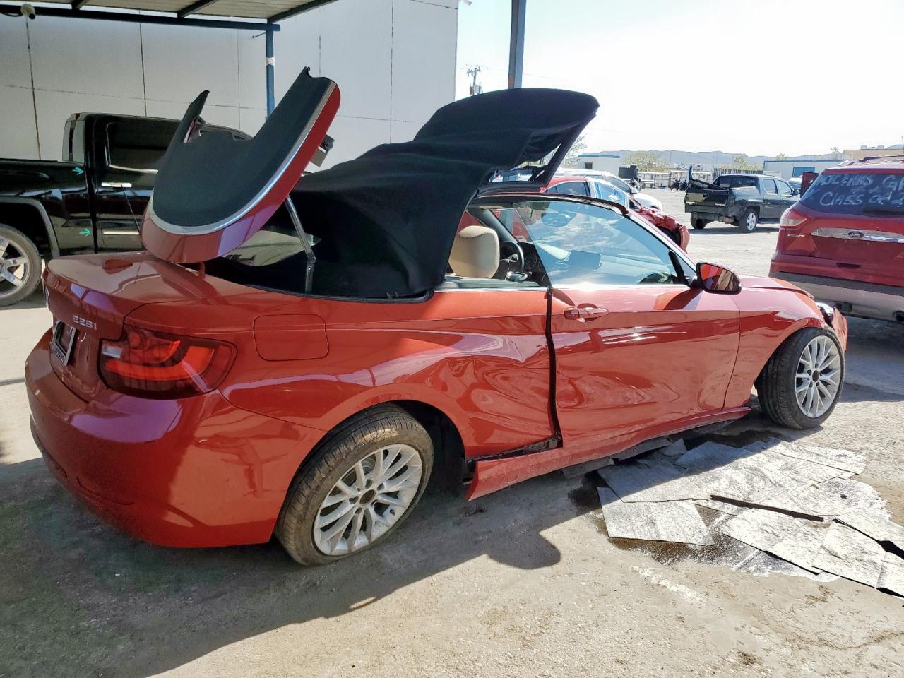 Фото: WBA1K9C56GV322033