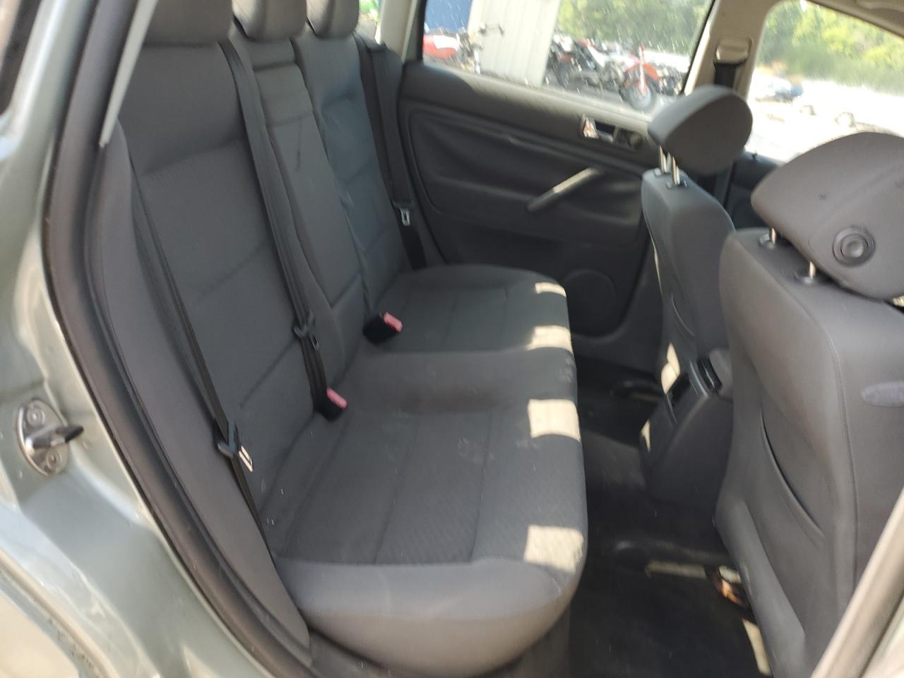 2004 Volkswagen Passat Gls VIN: WVWPD63B44E181888 Lot: 60242875