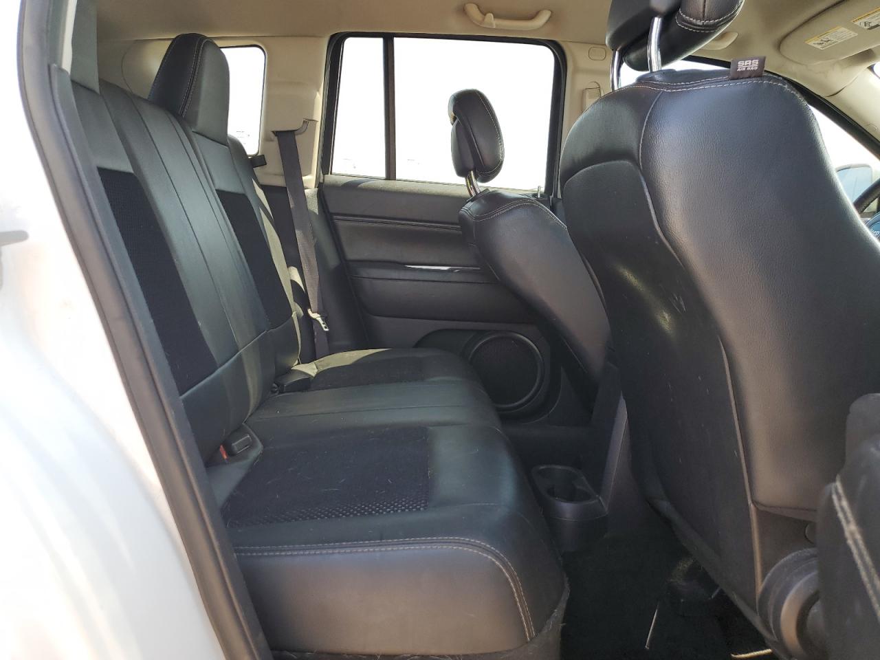 2016 Jeep Compass Latitude VIN: 1C4NJDEB5GD631673 Lot: 61645185