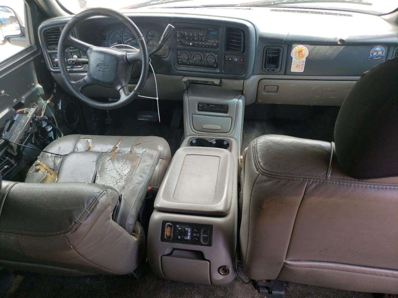 2002 Chevrolet Tahoe K1500 VIN: 1GNEK13ZX2R131023 Lot: 63213515