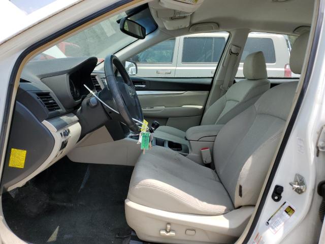  SUBARU LEGACY 2012 Biały