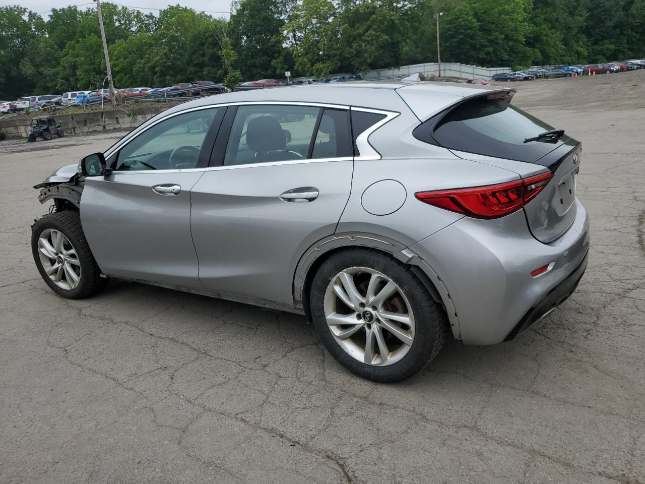 QX30 QX30