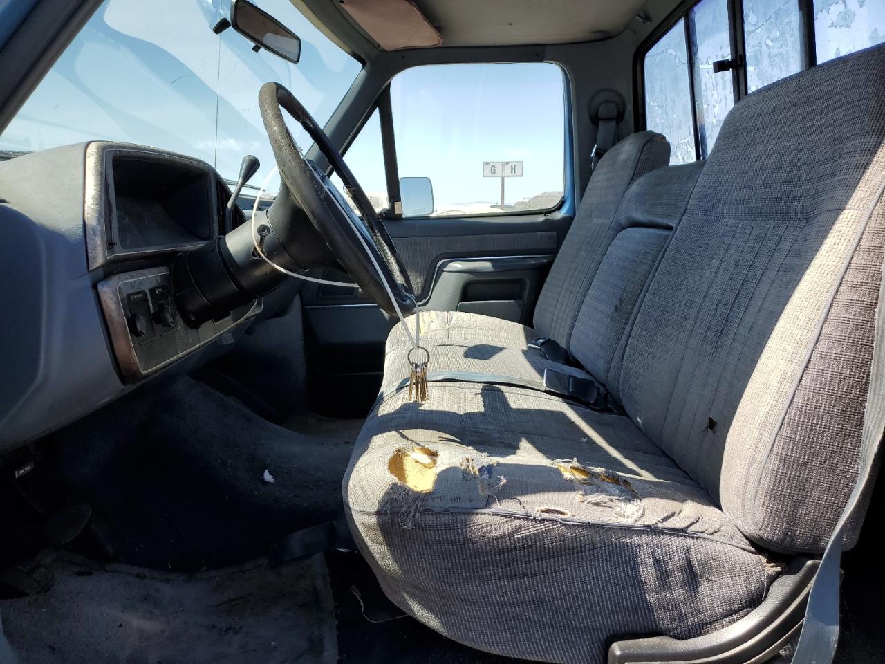1989 Ford F150 VIN: 1FTEF15N3KLB17071 Lot: 63061105