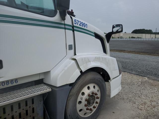 2014 VOLVO VN VNL  