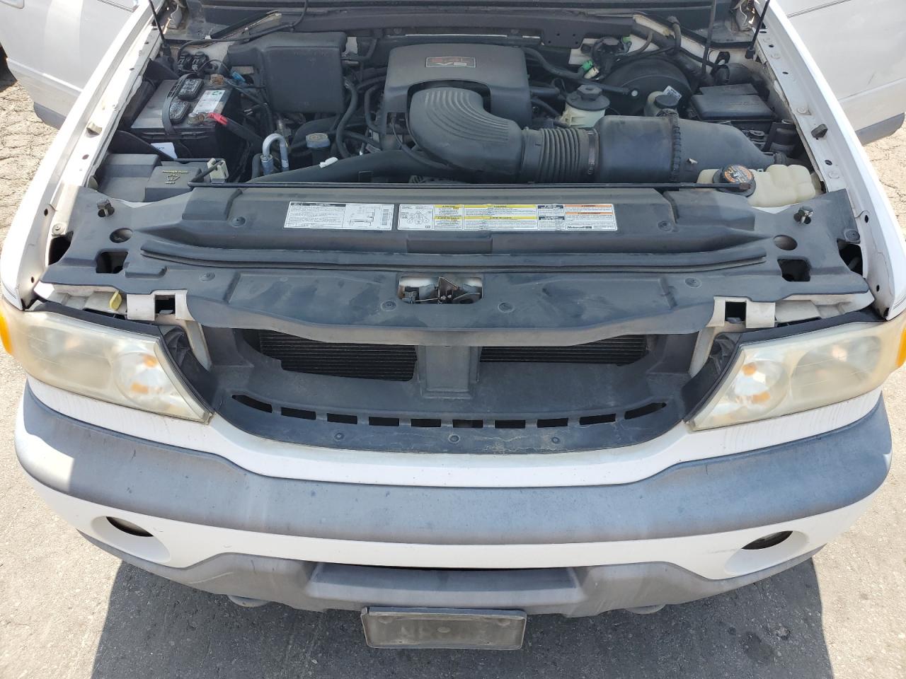 1998 Lincoln Navigator VIN: 5LMPU28LXWLJ39193 Lot: 62238075