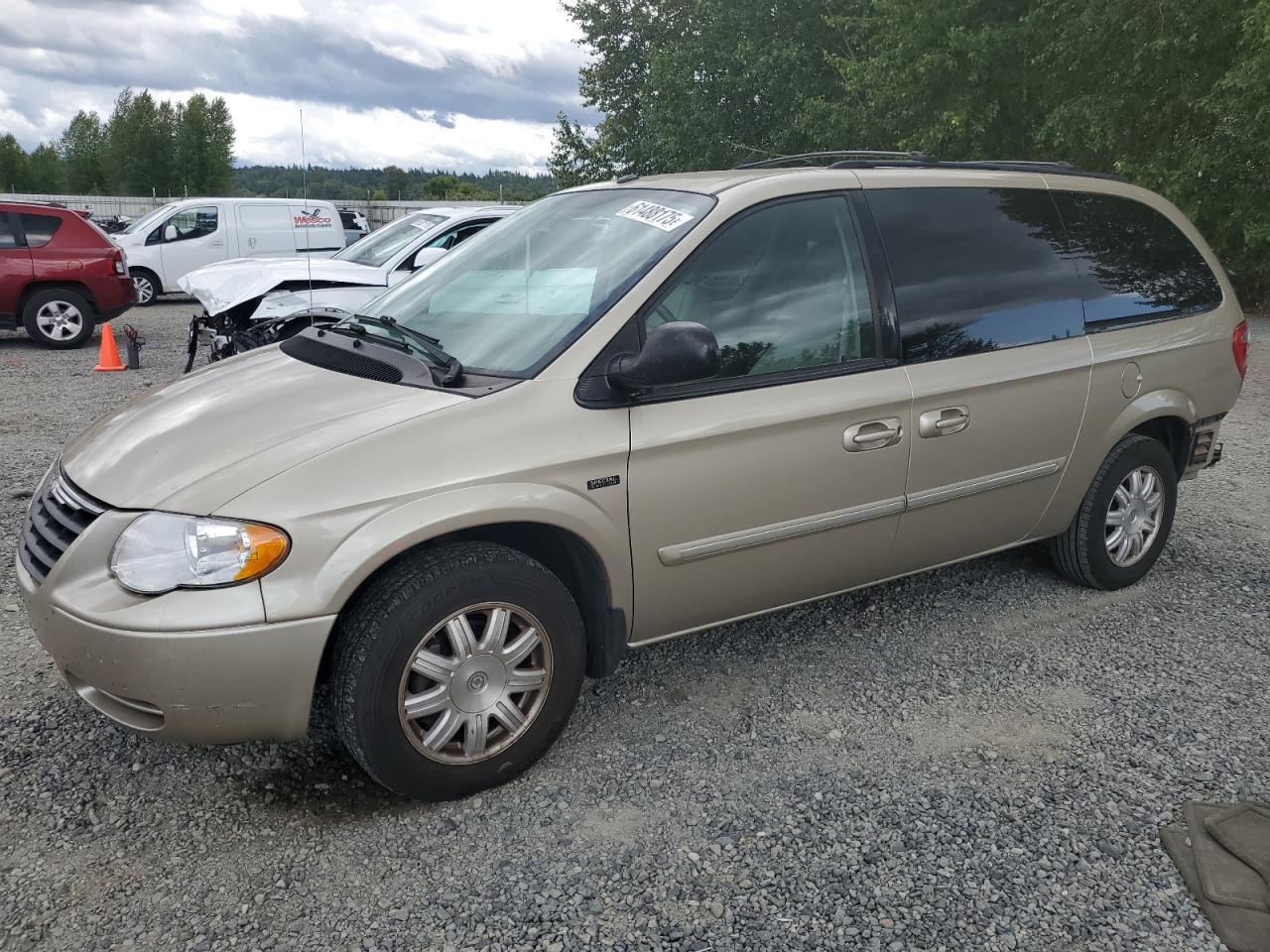 2007 Chrysler Town & Country Touring продається в Arlington, WA - Rear End