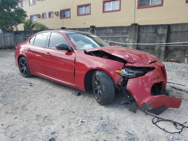  ALFA ROMEO GIULIA 2019 Czerwony