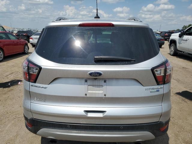  FORD ESCAPE 2018 Srebrny