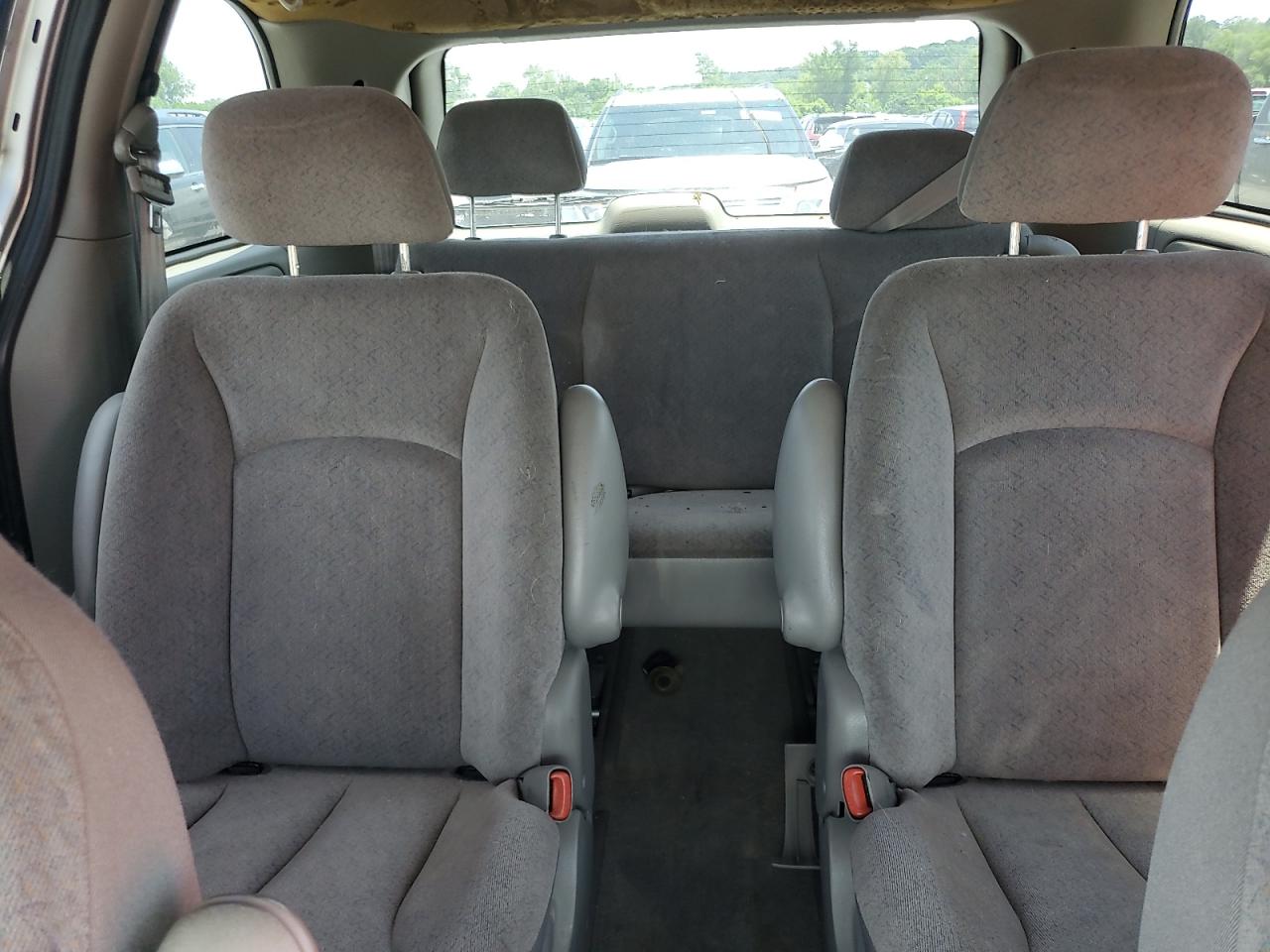 2003 Dodge Caravan Se VIN: 1D4GP25303B154258 Lot: 61371195
