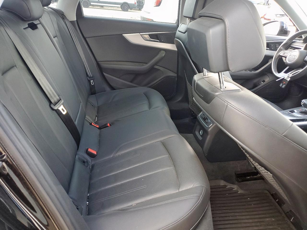 2018 Audi A4 Premium VIN: WAUDNAF44JN016318 Lot: 62297025