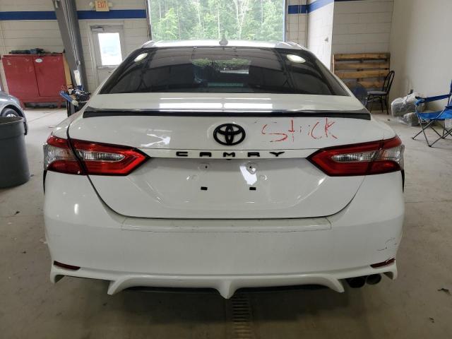  TOYOTA CAMRY 2019 Biały