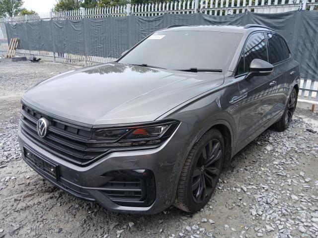 VOLKSWAGEN TOUAREG V6 2021