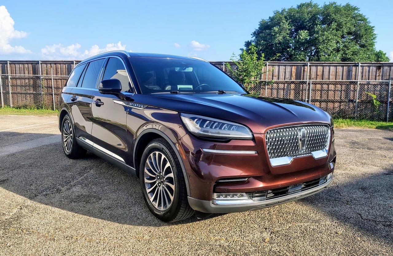 5LM5J7WC4LGL18575 LINCOLN AVIATOR Photo 1