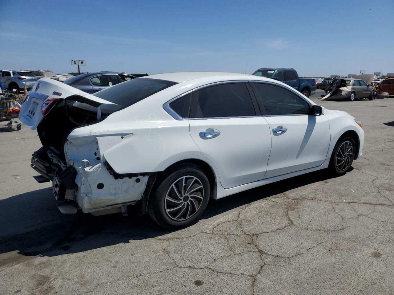 NISSAN ALTIMA 2016 VIN 1N4AL3APXGN373428 фото 3