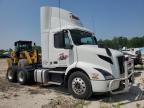 2020 Volvo Vnr Semi Truck продається в Milwaukee, WI - Mechanical