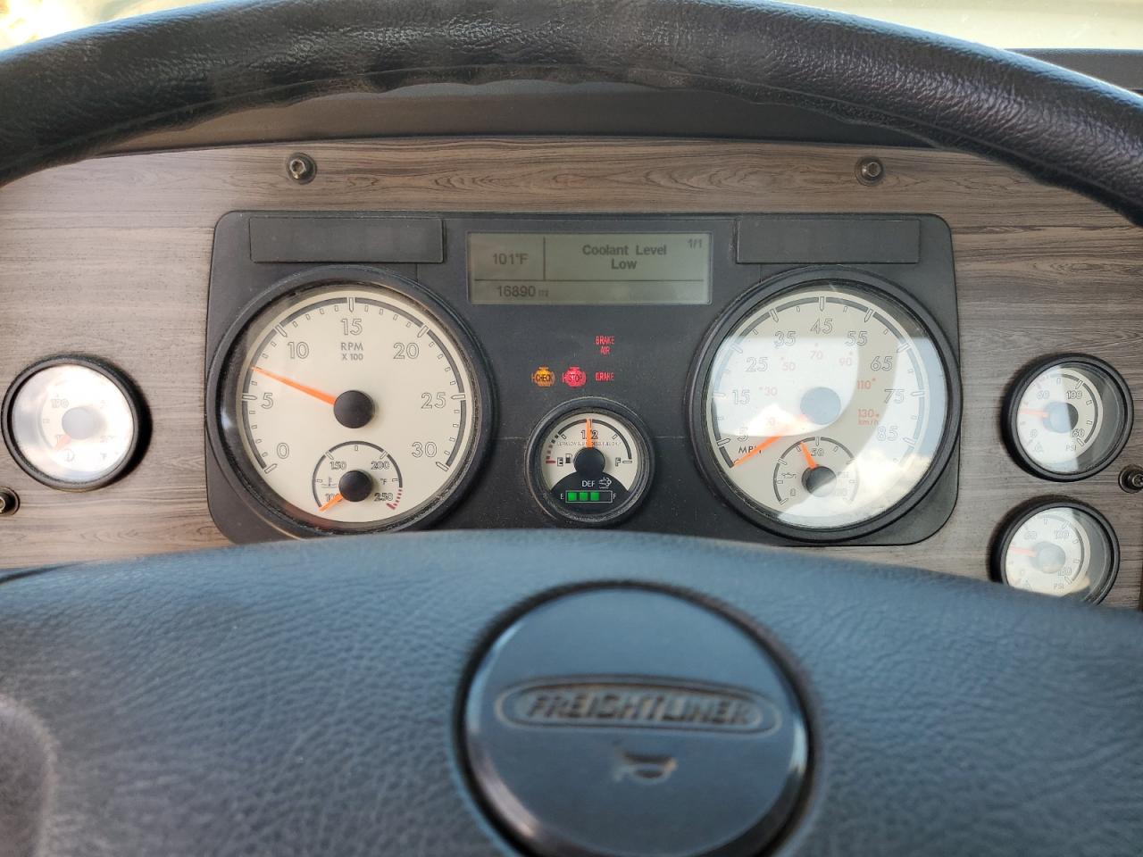 FREIGHTLINER All Models 2016 VIN 3ALHGNBG6GDHE9802 photo 8