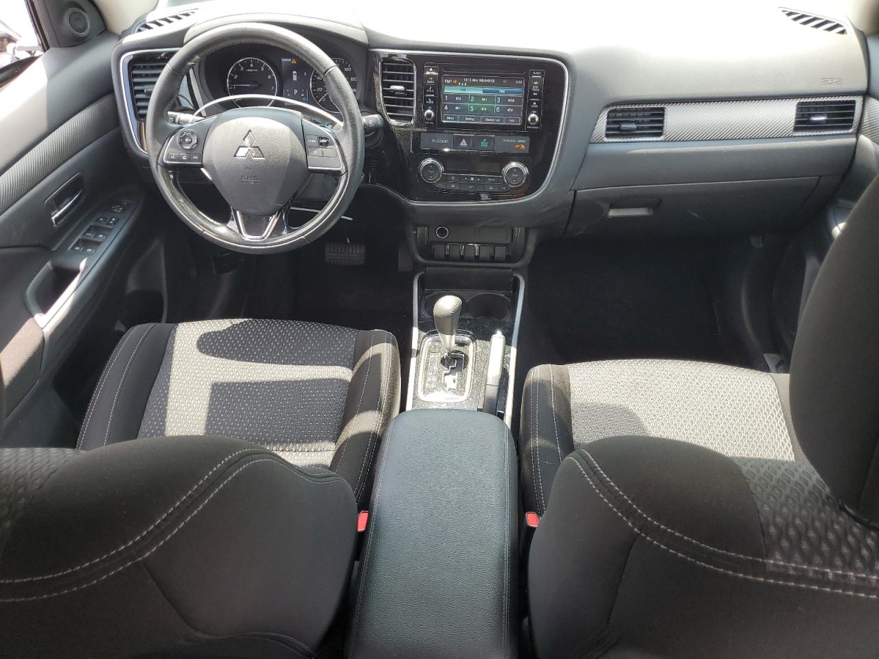 2017 Mitsubishi Outlander Es VIN: JA4AZ2A30HZ066662 Lot: 61767855