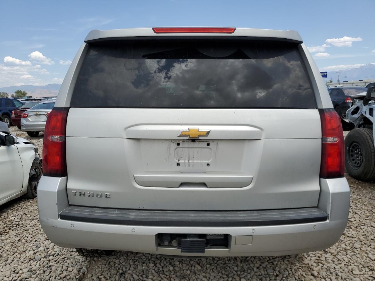 2018 Chevrolet Tahoe K1500 Lt VIN: 1GNSKBKC1JR108248 Lot: 61464375