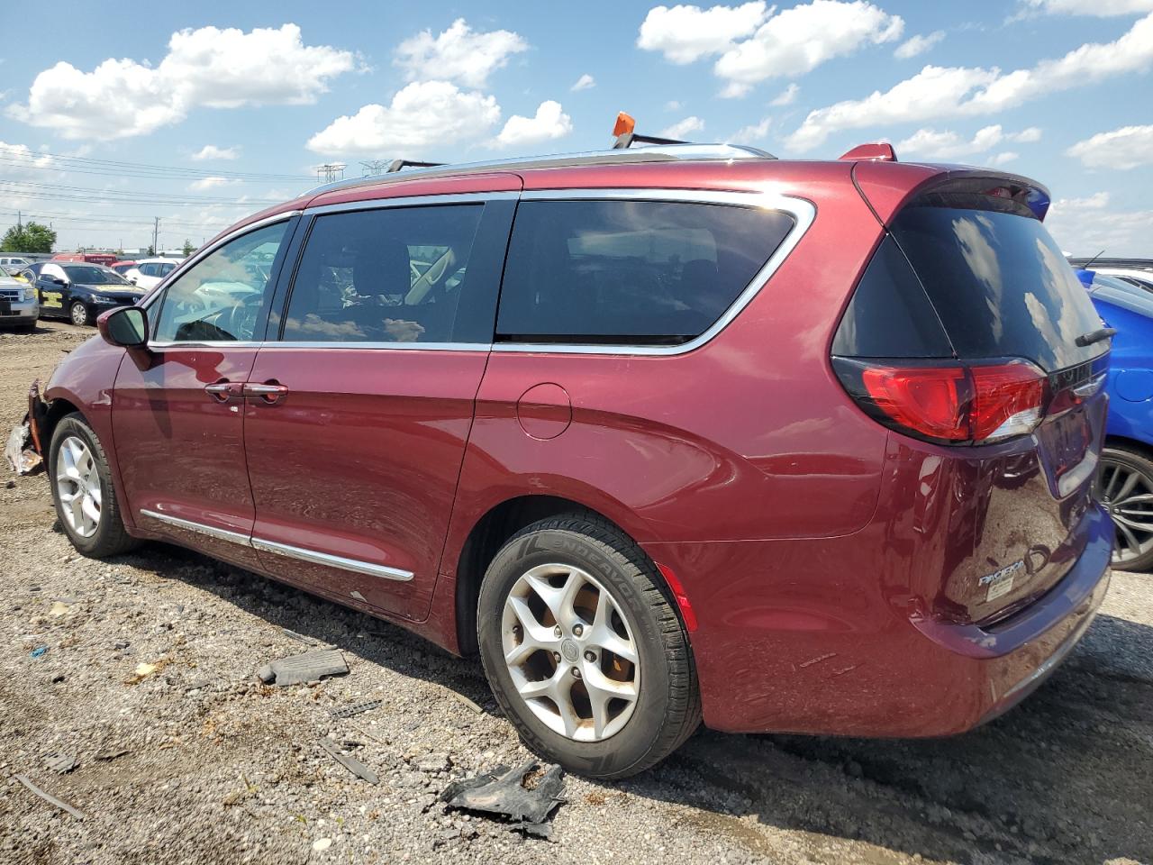 CHRYSLER PACIFICA 2018 VIN 2C4RC1BGXJR103738 zdjęcie 2