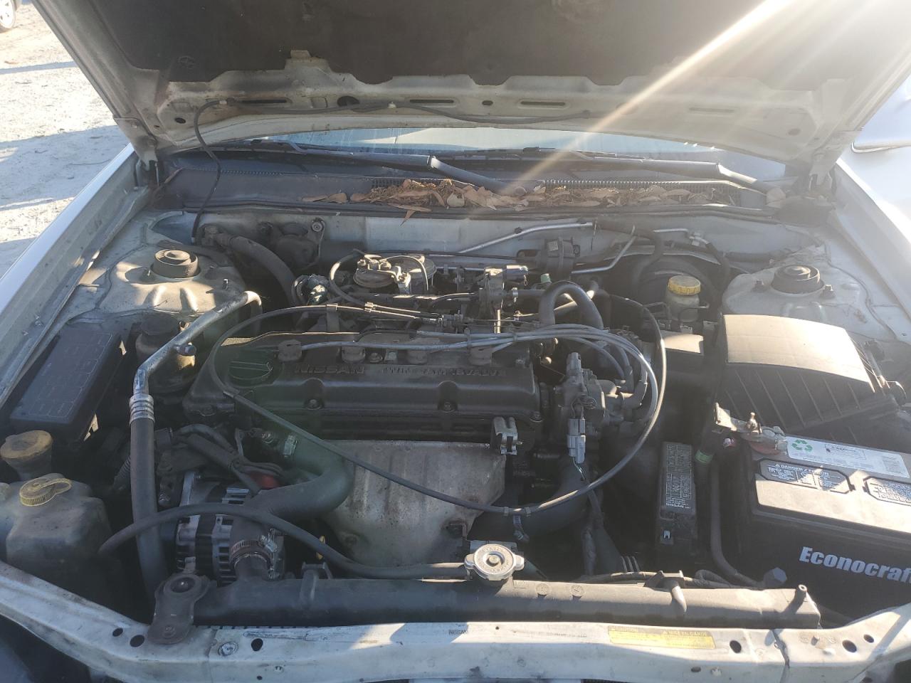 2000 Nissan Altima Xe VIN: 1N4DL01D2YC122255 Lot: 61621545