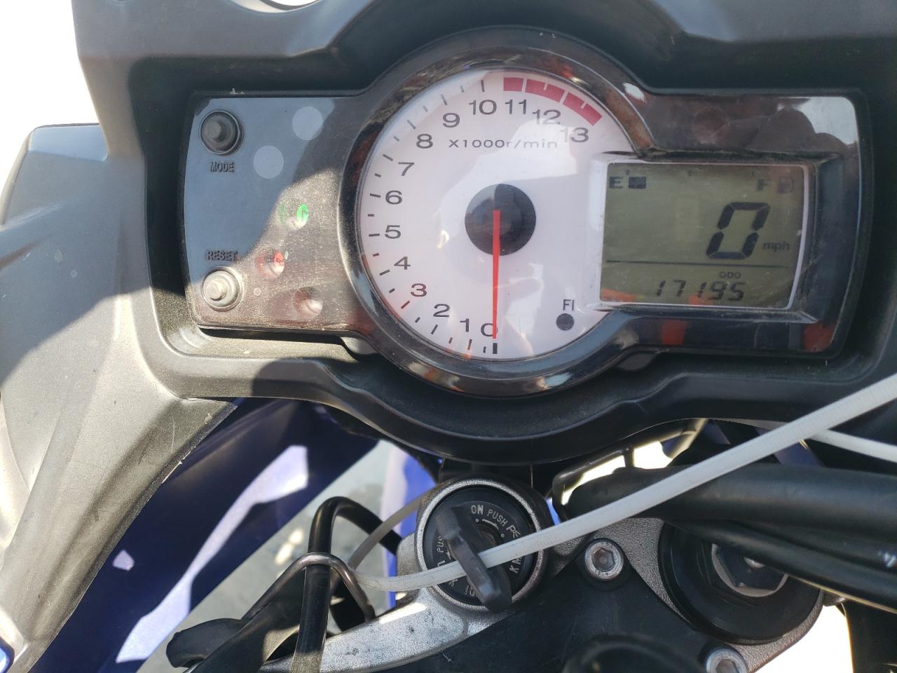 jkaleec19dda10974 JKALEEC19DDA10974 2013 Kawasaki Le650 C