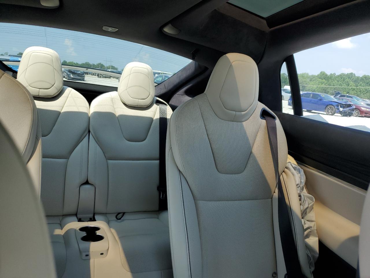 2022 Tesla Model X VIN: 7SAXCBE66NF331546 Lot: 62337835