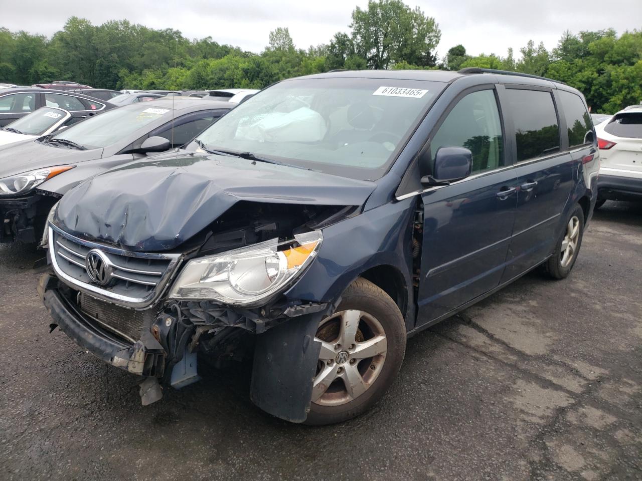 2V8HW54X49R580236 VOLKSWAGEN ROUTAN Photo 1