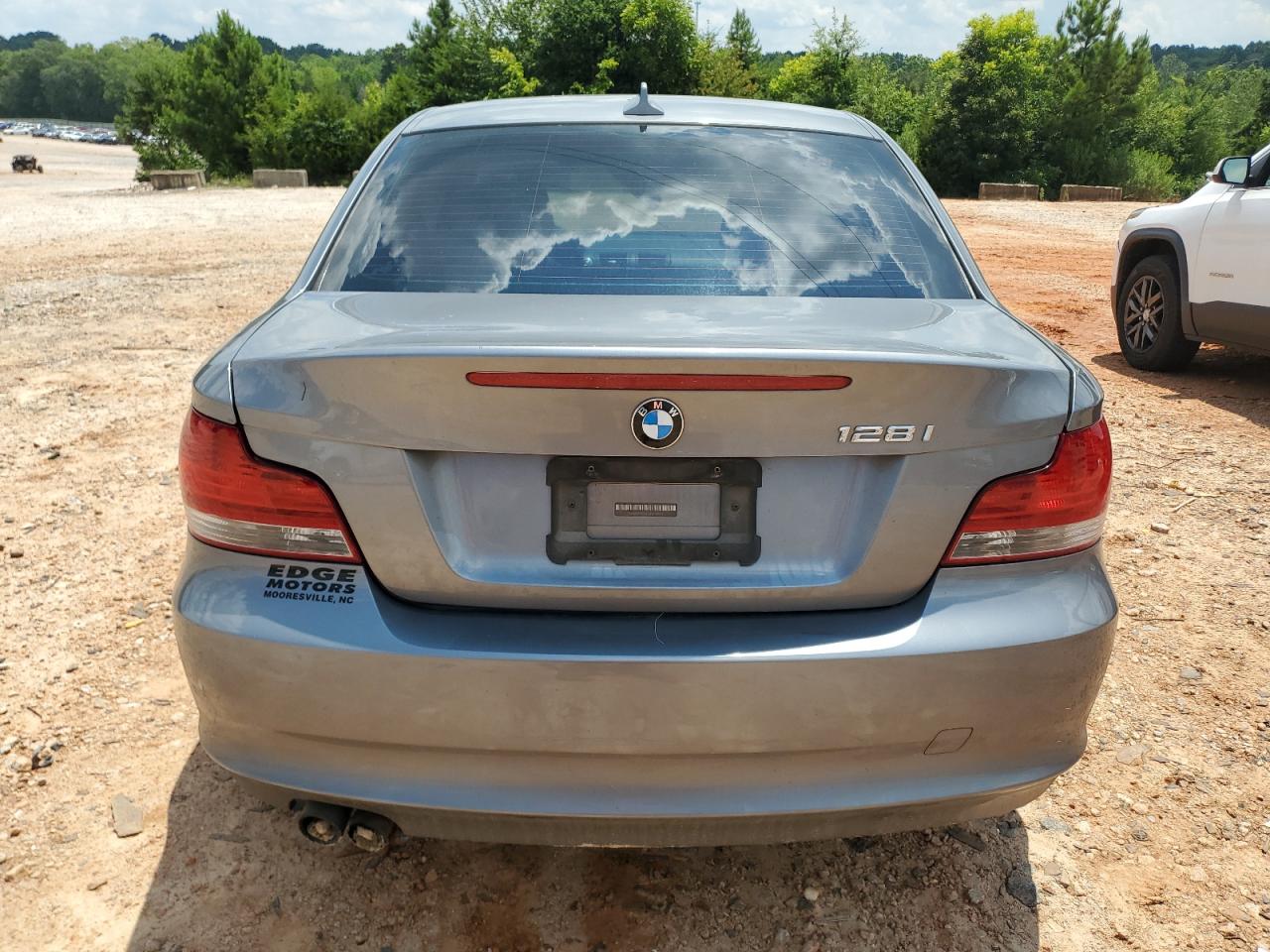 2011 BMW 128 I VIN: WBAUP7C52BVP21971 Lot: 63036725