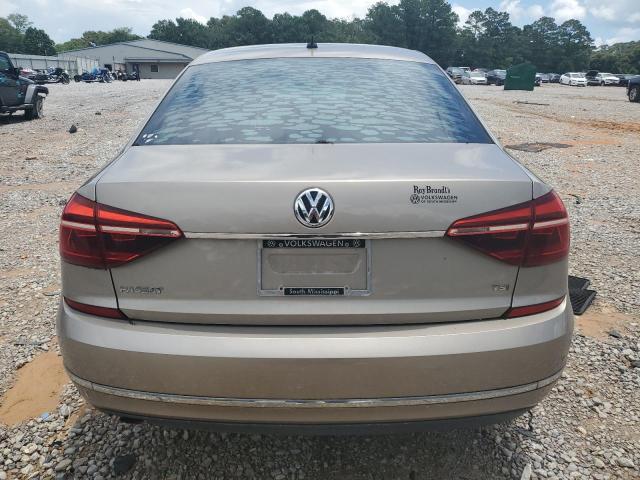  VOLKSWAGEN PASSAT 2017 Бежевый