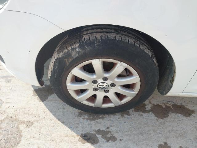 2013 VOLKSWAGEN TOURAN S B