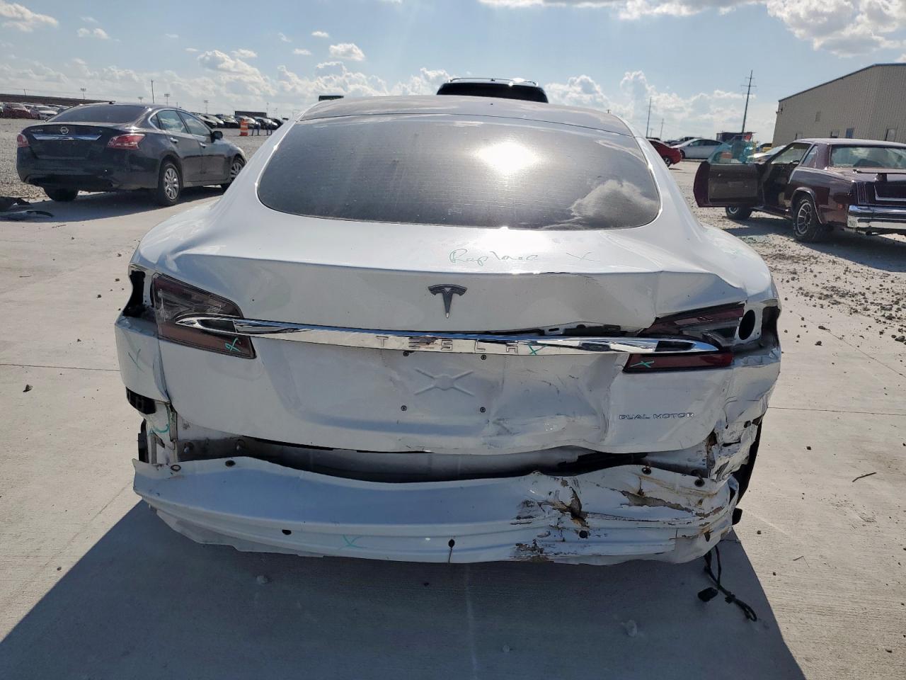 2021 Tesla Model S VIN: 5YJSA1E2XMF427425 Lot: 61996075