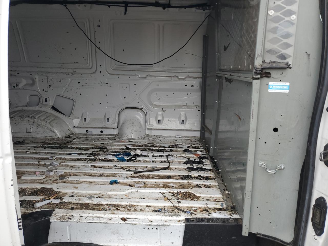 2012 Ford Econoline E350 Super Duty Van VIN: 1FTSE3EL1CDA38672 Lot: 58375115