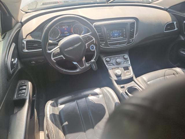 Sedans CHRYSLER 200 2015 White