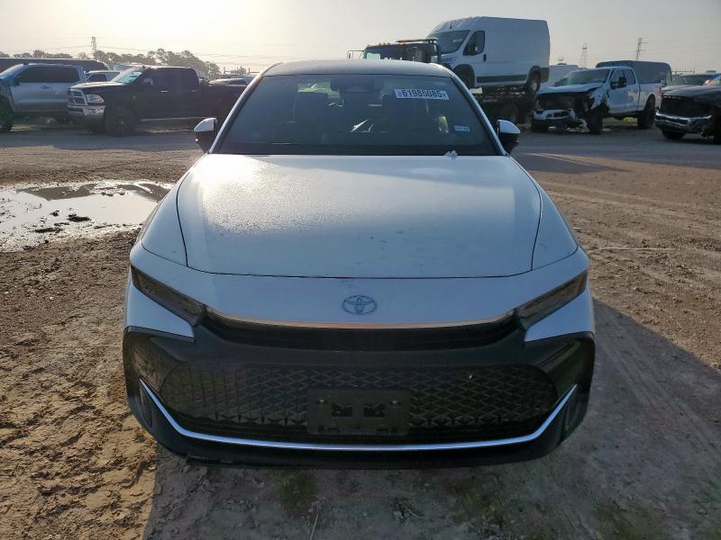  TOYOTA CROWN XLE 2023 Білий