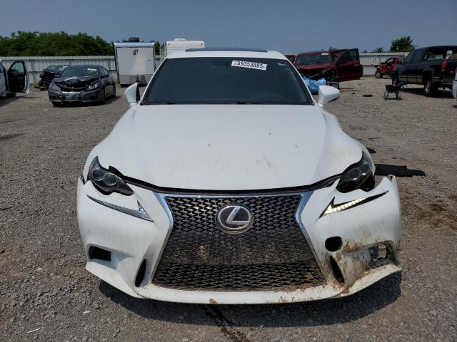 Седани LEXUS IS 2016 Білий