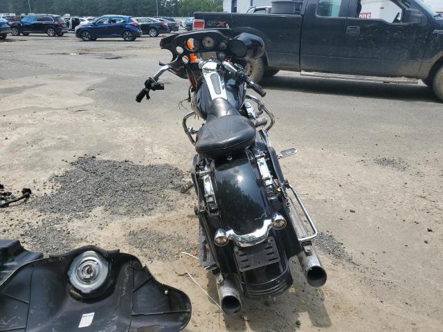 2010 HARLEY-DAVIDSON FLHX   