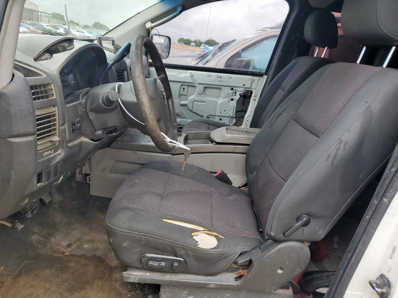 2004 Nissan Titan Xe VIN: 1N6AA06A24N577555 Lot: 60239545
