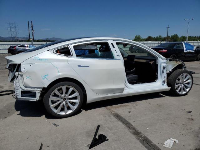  TESLA MODEL 3 2020 Білий