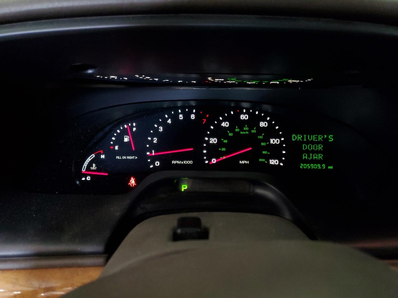 2000 Lincoln Continental VIN: 1LNHM97V1YY909595 Lot: 63145915