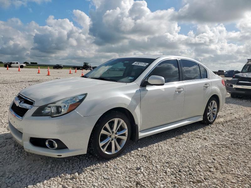 SUBARU LEGACY 2014 Biały