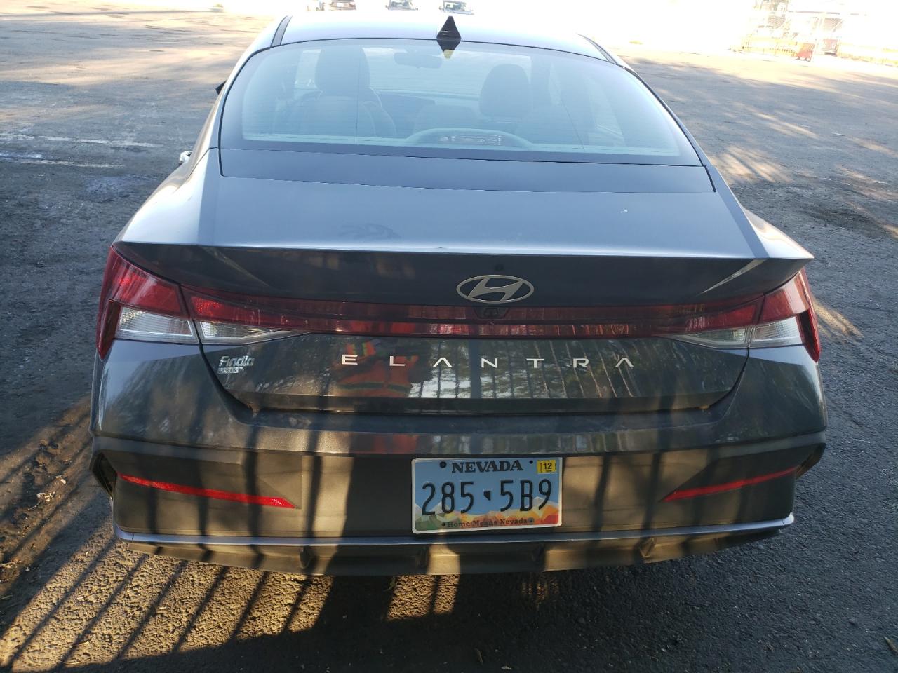 2024 Hyundai Elantra Sel VIN: 805654 Lot: 63149585
