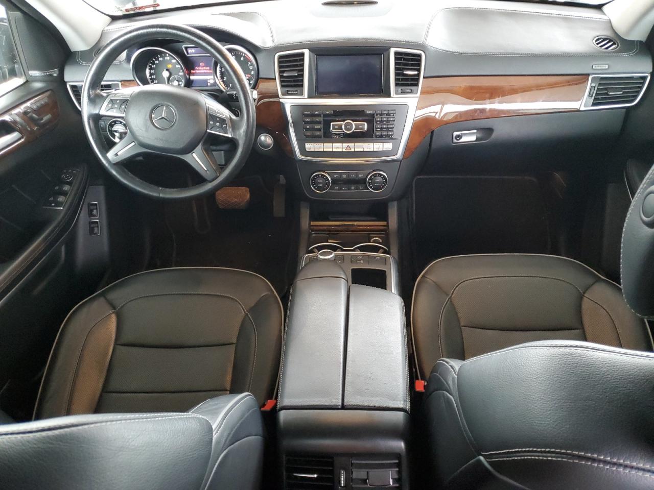 2013 Mercedes-Benz Gl 550 4Matic VIN: 4JGDF7DE7DA211450 Lot: 60050915