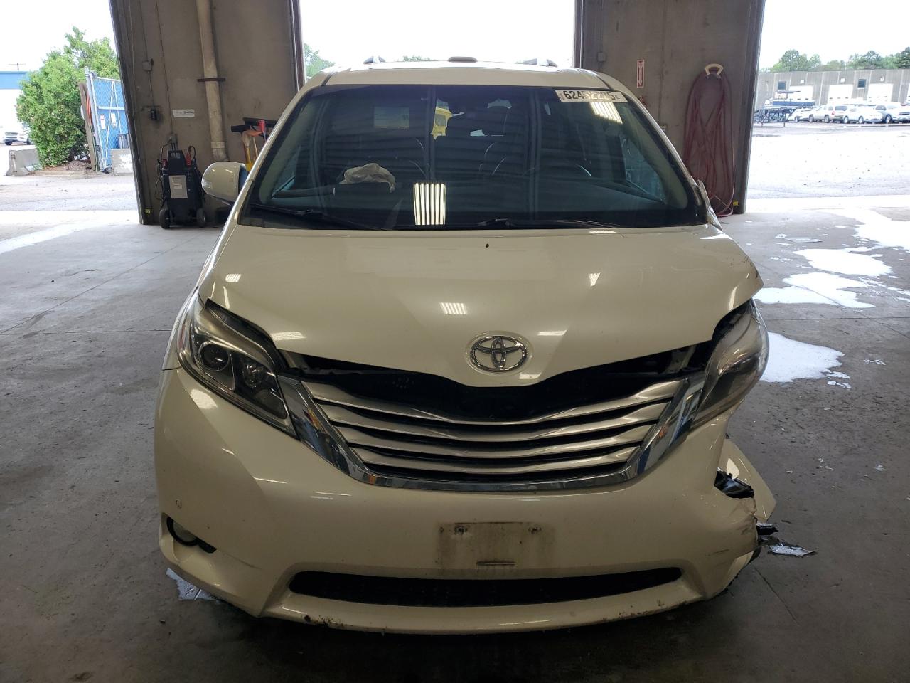 TOYOTA All Models 2015 VIN 5TDDK3DCXFS096694 фото 5