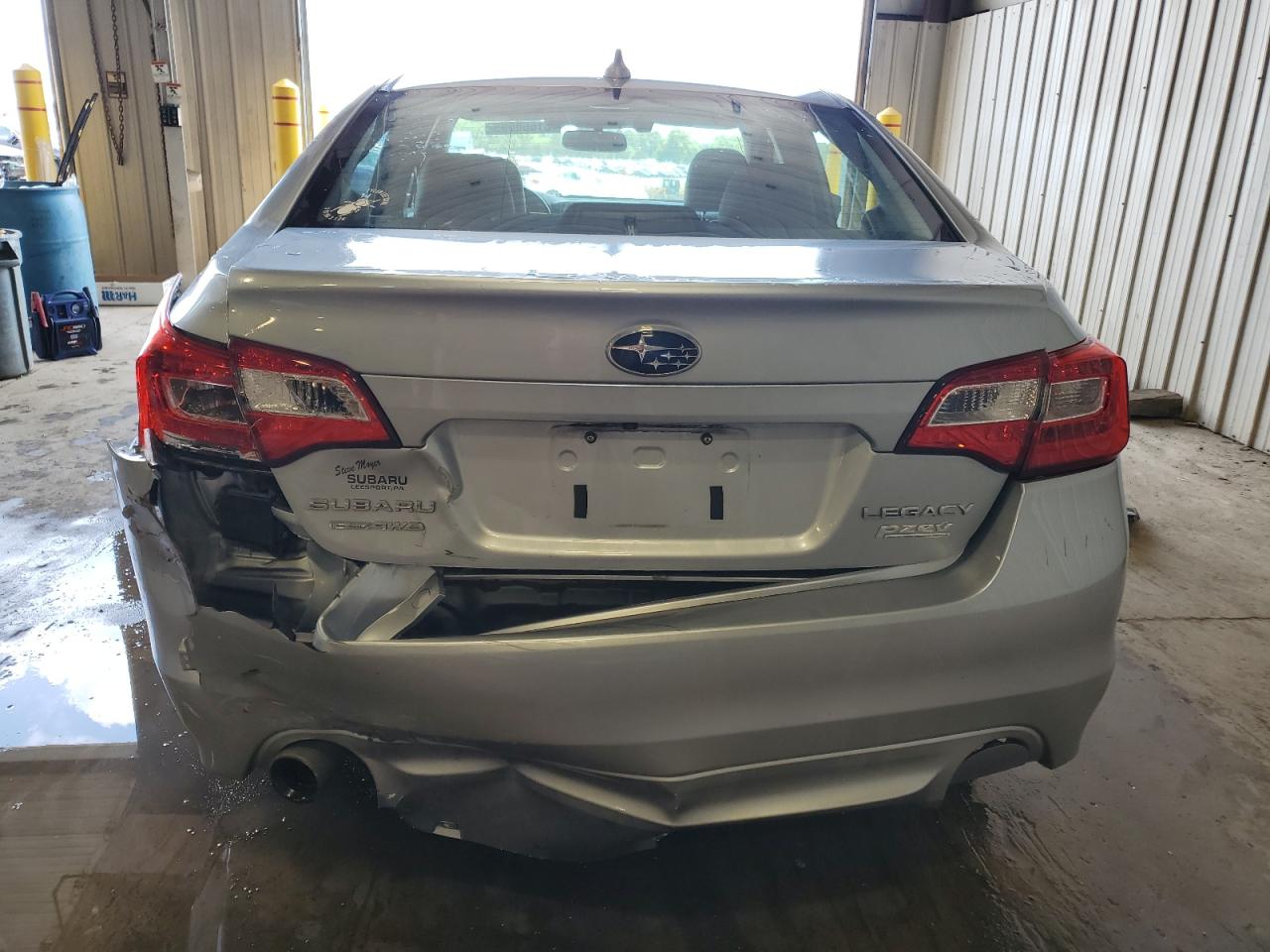 2016 Subaru Legacy 2.5I Limited VIN: 4S3BNAN63G3025206 Lot: 61668595