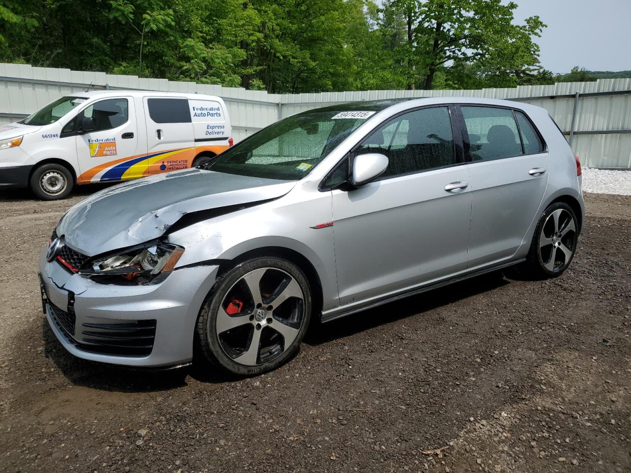 Center Rutland, VT에서 판매 중인 2015 Volkswagen Gti - Front End