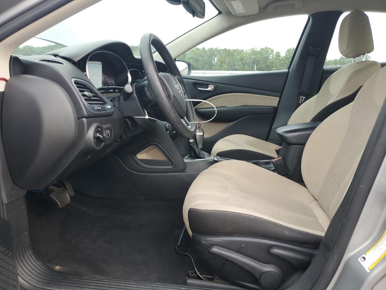 2015 Dodge Dart Sxt VIN: 1C3CDFBB7FD351058 Lot: 60497005