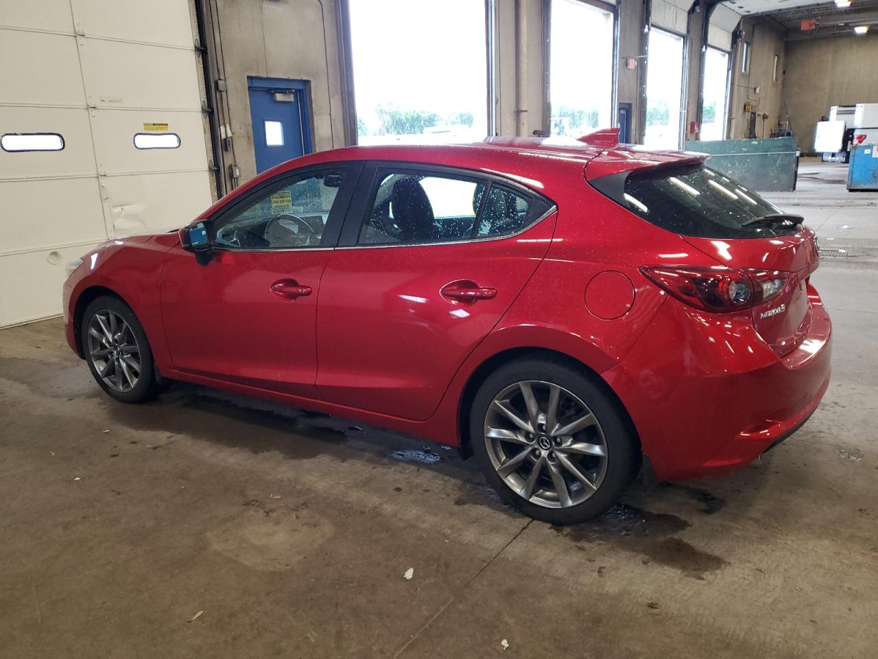 MAZDA 3 2018 VIN 3MZBN1M34JM224839 фото 2